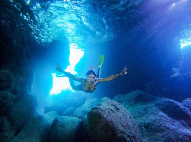 青の洞窟 シュノーケリング